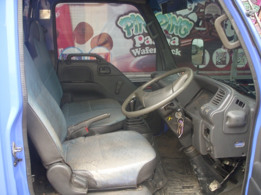 4ล้อ ISUZU NKR ไม่ติดเวลา**รถห้าง**