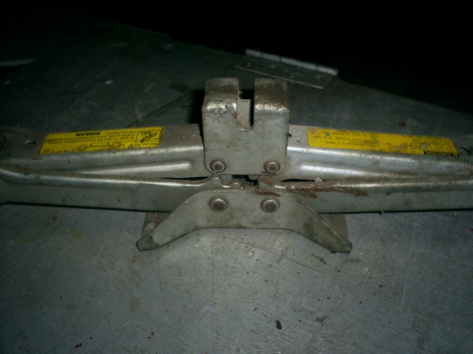 แม่แรง หมุนเกลี่ยว 850 กก.