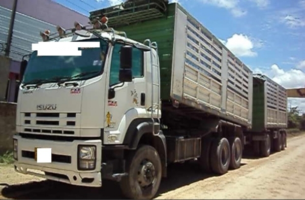 ขายสิบล้อ เดก้า 360 พ่วงแม่ลูก ยูโร  3 ปี 53 รถสวย เอกสารพร้อมโอน