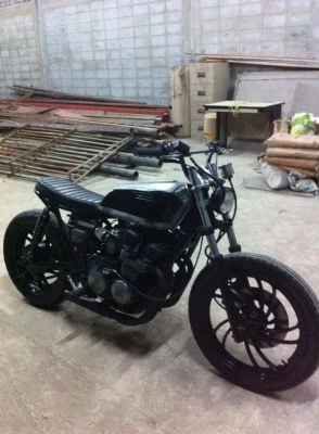 ปรับราคา      ขายหรือแลก xj  400  37000   รูปเพิ่ม