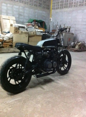 ปรับราคา      ขายหรือแลก xj  400  37000   รูปเพิ่ม