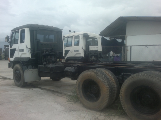 ขาย mitsubishi fuso - fn527s ลากชัสซี