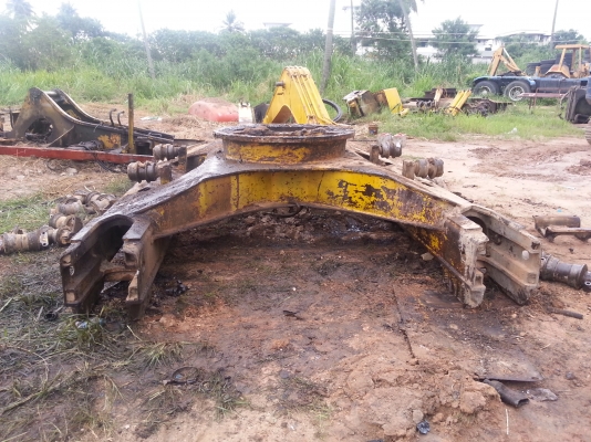 ขายด่วน เฟลมล่าง KOMATSU PC200-5