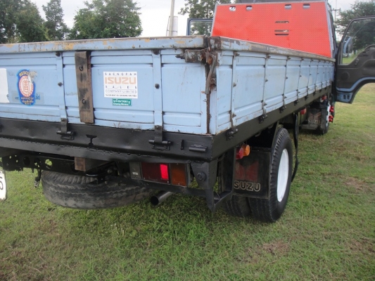 ขาย ISUZU NPR120 แรง 5 เมตร รถห้างแท้ จดปี39