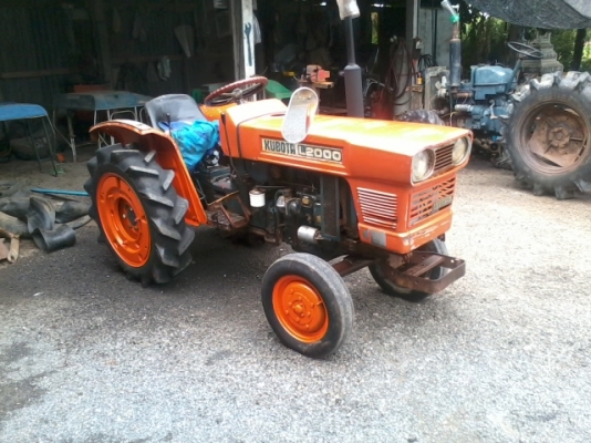 ขายรถแทรคเตอร์