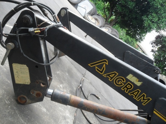 ขายแล้วครับ ชุดตักหน้าฟอร์ด 10/40 ตรงรุ่น ยี่ห้อ AGRAM 46 อุปกรณ์ครบ พร้อมเมื่อไหร่มารับได้ตลอดครับ