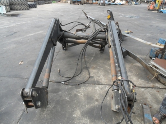 ขายแล้วครับ ชุดตักหน้าฟอร์ด 10/40 ตรงรุ่น ยี่ห้อ AGRAM 46 อุปกรณ์ครบ พร้อมเมื่อไหร่มารับได้ตลอดครับ