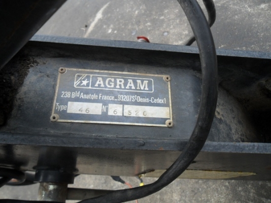 ขายแล้วครับ ชุดตักหน้าฟอร์ด 10/40 ตรงรุ่น ยี่ห้อ AGRAM 46 อุปกรณ์ครบ พร้อมเมื่อไหร่มารับได้ตลอดครับ