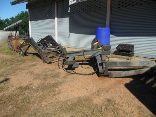 ขายแล้วครับ ชุดตักหน้าฟอร์ด 10/40 ตรงรุ่น ยี่ห้อ AGRAM 46 อุปกรณ์ครบ พร้อมเมื่อไหร่มารับได้ตลอดครับ