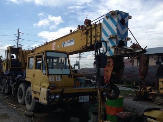 ขายรถเครน 12 ล้อ 45 ตัน Tadano เอกสารเล่มทะเบียน พร้อมโอน เก็บสีอย่างเดียว