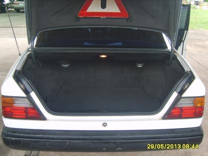 ขาย benz 230 e ราคาถูก ขาย benz 230 e ราคาถูก