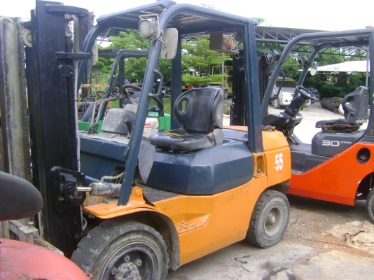 ขายรถยก 3 ตัน เจ้าของขายเอง ขายได้ขายเลย