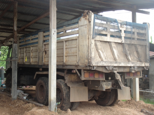 ขายรถ MITSUBISHI FN527M-A26414 เครื่อง 6D16 195 แรงม้า ปี 36 2 สิบล้อ 2 เพลาดั้ม