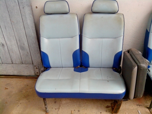 ขายเบาะรถตู้หัวจรวจ4แถว