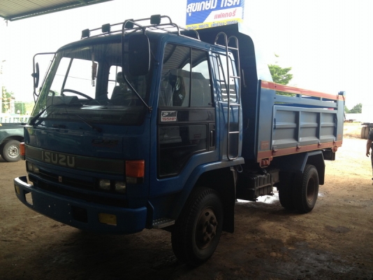 ขายครับเพิ่งทำเสร็จเทสแล้ว ISUZU ROCKY เครื่อง 195 กระบะดั้มดินยาว 3.8 เมตร ยาง 825 สภาพใหม่กิ้บพร้อมทะเบียนน่าใช้ครับ ขายครับเพิ่งทำเสร็จเทสแล้ว ISUZU ROCKY เครื่อง 195 กระบะดั้มดินยาว 3.8 เมตร ยาง 825 สภาพใหม่กิ้บพร้อมทะเบียนน่าใช้ครับ