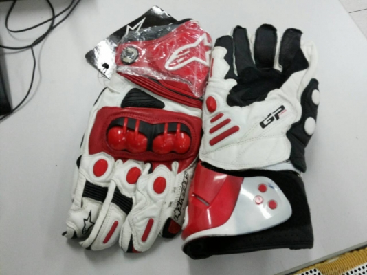 ถุงมือ Alpinestars รุ่น GP PRO