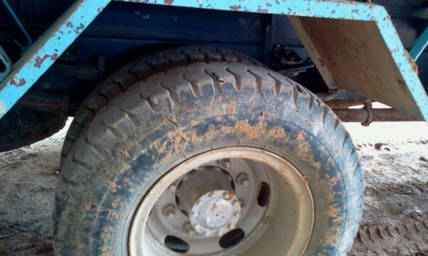 HINO FF1J 220 แรงม้า ราคาต่อรองได้ค่ะ HINO FF1J 220 แรงม้า ราคาต่อรองได้ค่ะ