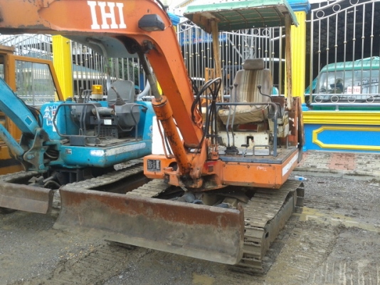 ขายรถขุด IHI ขาด 30  เก่านอก โซ่เหล็ก รุ่นIS-30F