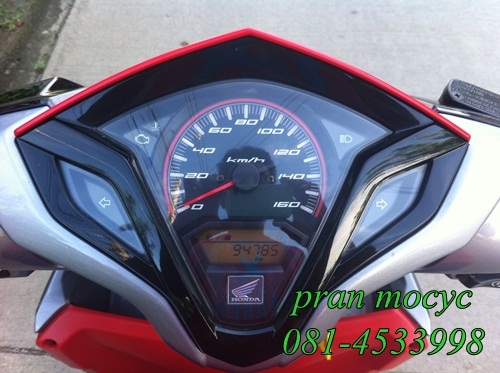 ขายHONDA CLICK combi brake สีดำเเดง ปี2556