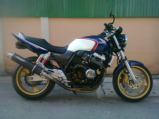 (ขายถูกๆจัดไป)cb400 เทค3 ปลายปี06. inv.+สรรพสามิต+พรบ.แท้ๆครบๆคับต่อรองได้นะคับ