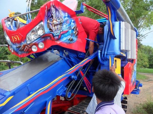 รถเกี่ยวข้าว TSY MJP-10 ซูเปอร์มด 195HP เทอร์โบ