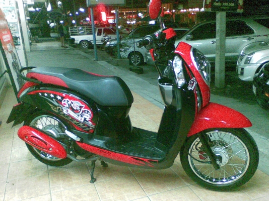 ขายถูก All new Scoopy &ndash; i รุ่นใหม่ล่าสุด สวยเท่ห์มีสไตล์ ปี 2012 ขายเพียง 29500 บาทเท่านั้น