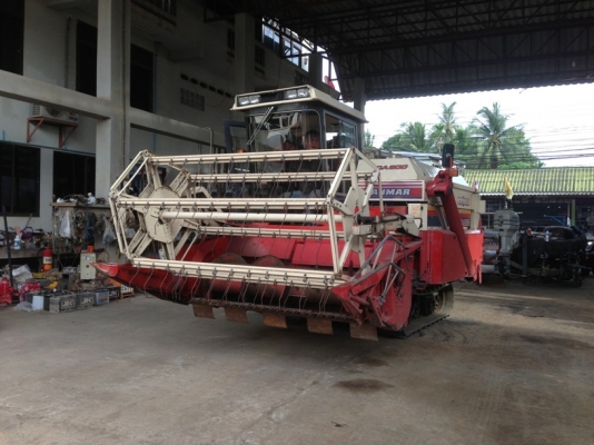 รถเกี่ยวข้าว