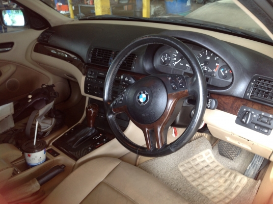 ขายคะ่สดๆร้อนๆ bmw318ia รุ้นตายก