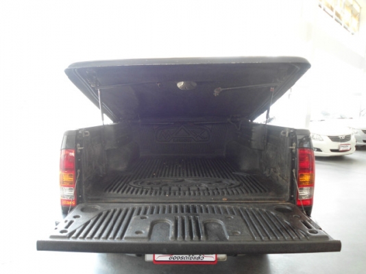 vigo 4 ประตูpreruner 2006 3.0E