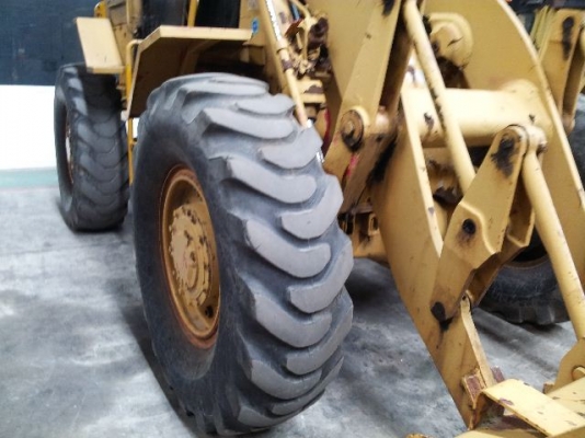 920 # 75J5019: รถตักล้อยาง รอนำเข้าจากญีปุ่น โทร.กุ้ง:TOS:081-3062283