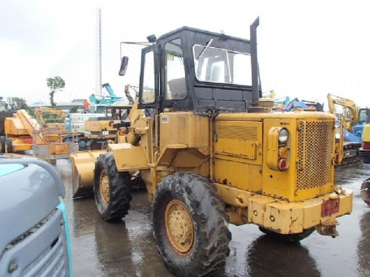 920 # 75J5019: รถตักล้อยาง รอนำเข้าจากญีปุ่น โทร.กุ้ง:TOS:081-3062283