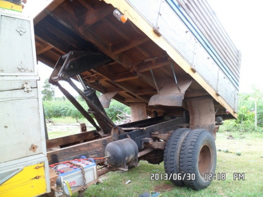 อีซูซุ 6ล้อ ดั้มเกษตรเครื่องrockky 175 เพลาจัมโบ้  โสลว์ 4 สปีด 081-1477722