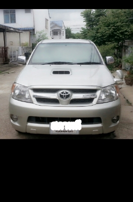 ขายด่วนมากTOYOTA VIGO 3.0G  เกียร์ AT  4ประตู  ไม่ยกสูง