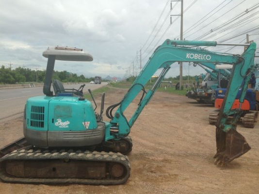ขายรถแบคโฮ KOBELCO SK40SR มีVDOครับ นำเข้าจากญิ่ปุ่น ติดต่อ 081-2990958
