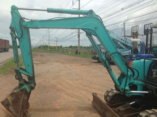 ขายรถแบคโฮ KOBELCO SK40SR มีVDOครับ นำเข้าจากญิ่ปุ่น ติดต่อ 081-2990958