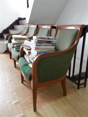 เก้าอี้โครงไม้สักแท้/ม้าลำพอง/สิงโตคู่ ทำจากไม้มะยมป่าทั้งต้น