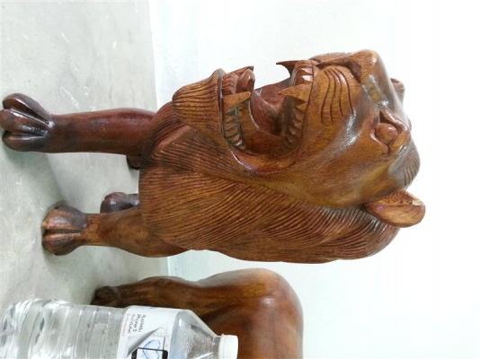 เก้าอี้โครงไม้สักแท้/ม้าลำพอง/สิงโตคู่ ทำจากไม้มะยมป่าทั้งต้น