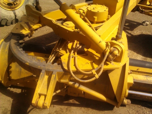 เก่านอกแท้ รถเกรด 140G สภาพพร้อมใช้งาน สนใจติดต่อสอบถามรายละเอียดได้ที่เบอร์ 087-3310254 เจี๊ยบค่ะ