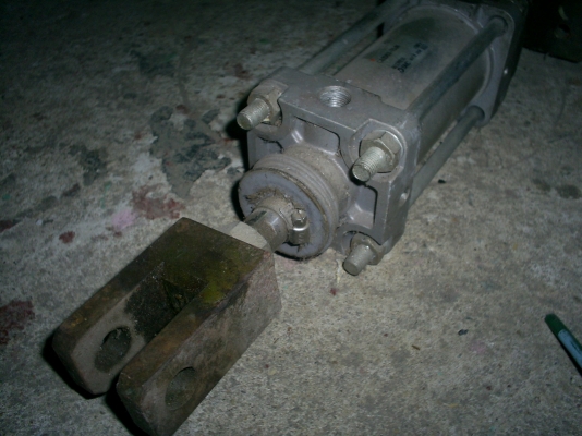 กระบอกลม (Air Cylinder) กระบอกลม (Air Cylinder)