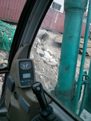 ขาย รถแบคโฮ Kobelco sk 135 SR