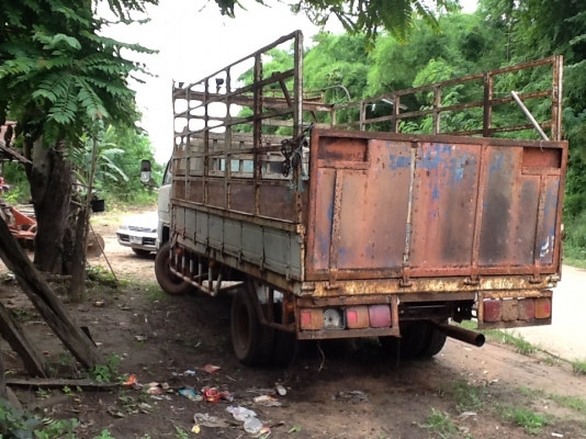 ขายด่วน NPR 57Lเครื่อง 4BE1 แคชชีสวย เครื่องดีทะเบียน ขาด 8ปี พร้อมโอน