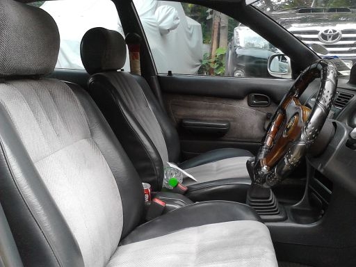 92 Toyota EE100 1.3 5เกียร์ พวงมาลัยเพาว์เวอร์ ไม่มีชนหนัก แอร์เย็นเพลงดัง ไม่TAXI 92 Toyota EE100 1.3 5เกียร์ พวงมาลัยเพาว์เวอร์ ไม่มีชนหนัก แอร์เย็นเพลงดัง ไม่TAXI