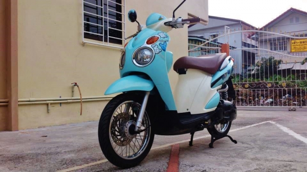 (หัวฉีด) Jelato 2012 วิ่งน้อยมาก ขายถูกๆ ต่อรองได้เป็นพันครับ