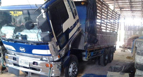 ขายรถบรรทุก Hino 10ล้อ1เพลา ขายรถบรรทุก Hino 10ล้อ1เพลา