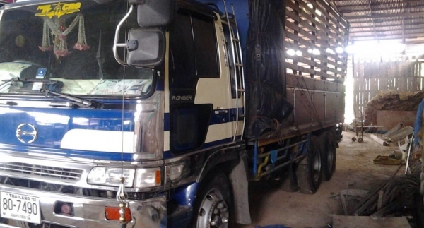 ขายรถบรรทุก Hino 10ล้อ1เพลา ขายรถบรรทุก Hino 10ล้อ1เพลา