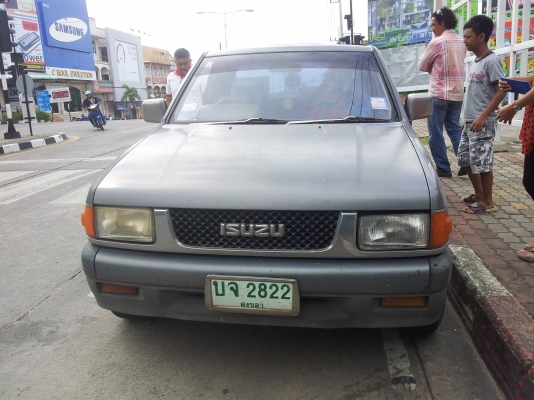 ขายครับ ISUZU มังกอนทองปี 35 เดิมๆๆมีแผลตามรูป