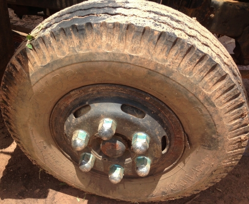 HINO FC 120 HP WO4D ซุปเปอร์เสี่ย รถบรรทุก 6 ล้อติดเครน MAEDA Neox-37 เครน 3 ตัน 3 ปลอกยืด กระบะเหล็กคาร์โก้ความยาว 5 เมตรสภาพสวย เครื่องแห้งแรงดีไม่มีเยิ้ม ภายในเก๋งคอนโซลสวยครบ พวงมาลัยเพาเวอร์ ช่วงล่างคัขซีสวยมากไม่มีแตกไม่มีดาม ยาง 8.25 ขอบ 16 สภาพดี HINO FC 120 HP WO4D ซุปเปอร์เสี่ย รถบรรทุก 6 ล้อติดเครน MAEDA Neox-37 เครน 3 ตัน 3 ปลอกยืด กระบะเหล็กคาร์โก้ความยาว 5 เมตรสภาพสวย เครื่องแห้งแรงดีไม่มีเยิ้ม ภายในเก๋งคอนโซลสวยครบ พวงมาลัยเพาเวอร์ ช่วงล่างคัขซีสวยมากไม่มีแตกไม่มีดาม ยาง 8.25 ขอบ 16 สภาพดี