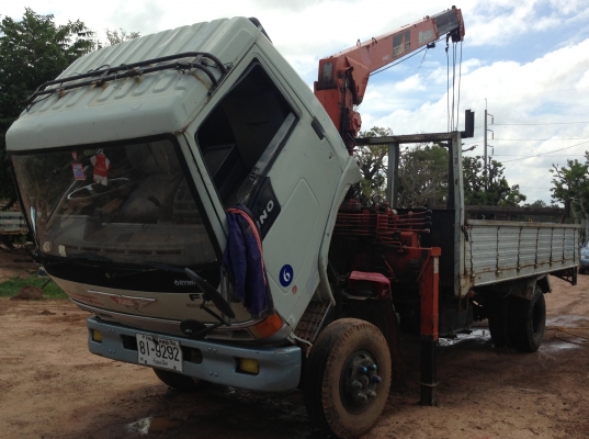 HINO FC 120 HP WO4D ซุปเปอร์เสี่ย รถบรรทุก 6 ล้อติดเครน MAEDA Neox-37 เครน 3 ตัน 3 ปลอกยืด กระบะเหล็กคาร์โก้ความยาว 5 เมตรสภาพสวย เครื่องแห้งแรงดีไม่มีเยิ้ม ภายในเก๋งคอนโซลสวยครบ พวงมาลัยเพาเวอร์ ช่วงล่างคัขซีสวยมากไม่มีแตกไม่มีดาม ยาง 8.25 ขอบ 16 สภาพดี HINO FC 120 HP WO4D ซุปเปอร์เสี่ย รถบรรทุก 6 ล้อติดเครน MAEDA Neox-37 เครน 3 ตัน 3 ปลอกยืด กระบะเหล็กคาร์โก้ความยาว 5 เมตรสภาพสวย เครื่องแห้งแรงดีไม่มีเยิ้ม ภายในเก๋งคอนโซลสวยครบ พวงมาลัยเพาเวอร์ ช่วงล่างคัขซีสวยมากไม่มีแตกไม่มีดาม ยาง 8.25 ขอบ 16 สภาพดี