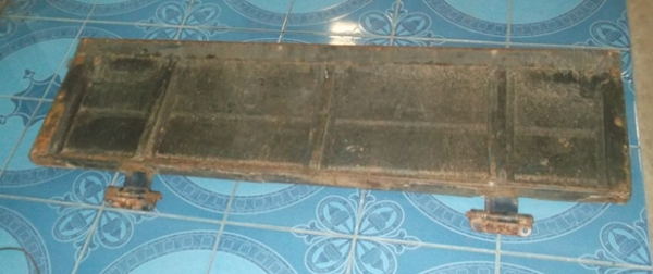 ขายอะไหล่มาสด้าโปรซีด ฝาท้าย ประตู่1 คู่ พวงมาลัย กรอบไฟเลี้ยว ไฟหรีครับ สนใจชนก่อนได้ครับ