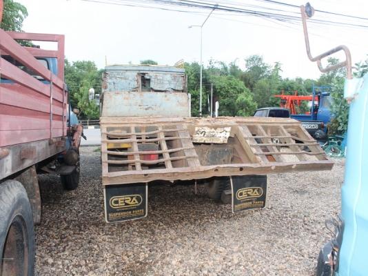 อีซูซุ 10 ล้อเพลาเดียว เครื่องดีวาง 6BB1 แซสซีเดิมกระบะท้ายลาดบรรทุกแบ็คโฮ120อยู่รถใช้งานอยู่จังหวัดน่านครับ อีซูซุ 10 ล้อเพลาเดียว เครื่องดีวาง 6BB1 แซสซีเดิมกระบะท้ายลาดบรรทุกแบ็คโฮ120อยู่รถใช้งานอยู่จังหวัดน่านครับ